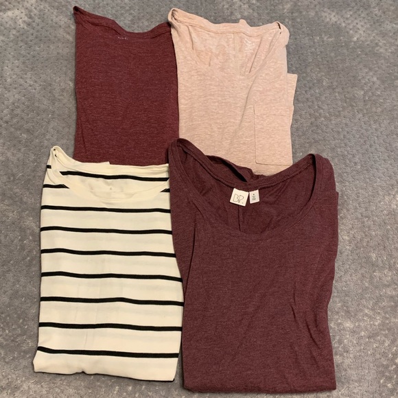 Tops - Bundle of 4 long-sleeve tops